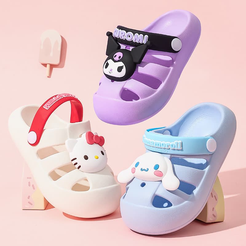Sanrio crianças buraco sapatos antiderrapante meninas interior sola macia respirável bonito dos desenhos animados Kuromi