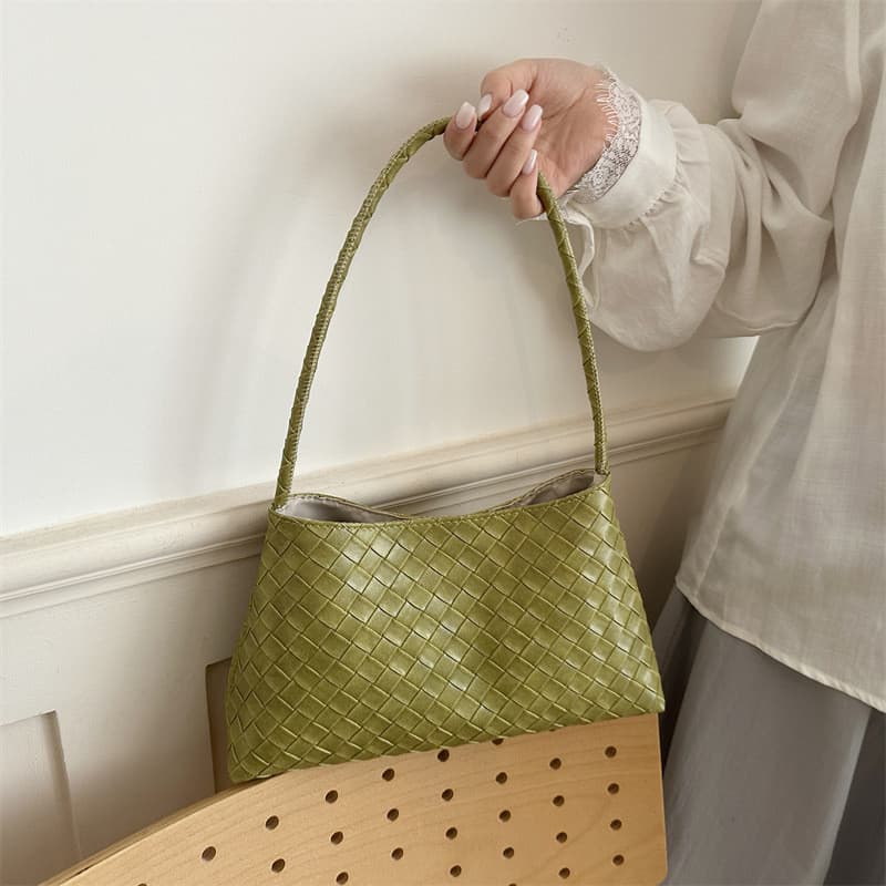 Bolsa Tote feminina tecida à mão, 2026, novo estilo, simples, bolsa de ombro, sentido de alta qualidade, bolsa baguete d