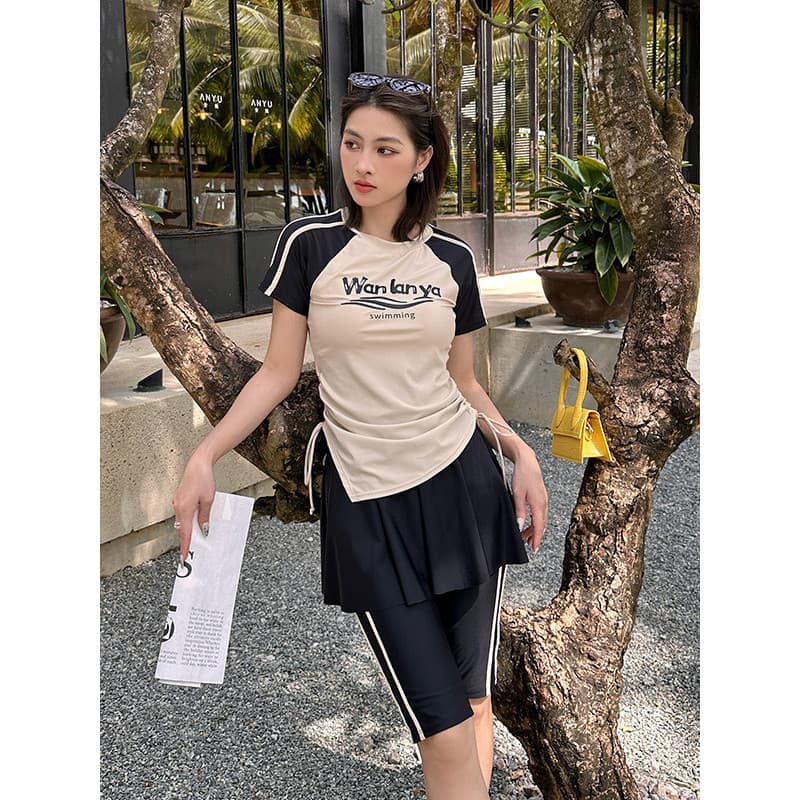 Maiô esportivo feminino dividido de manga curta conservador primavera quente novo estilo High-End sentir ligeiramente go