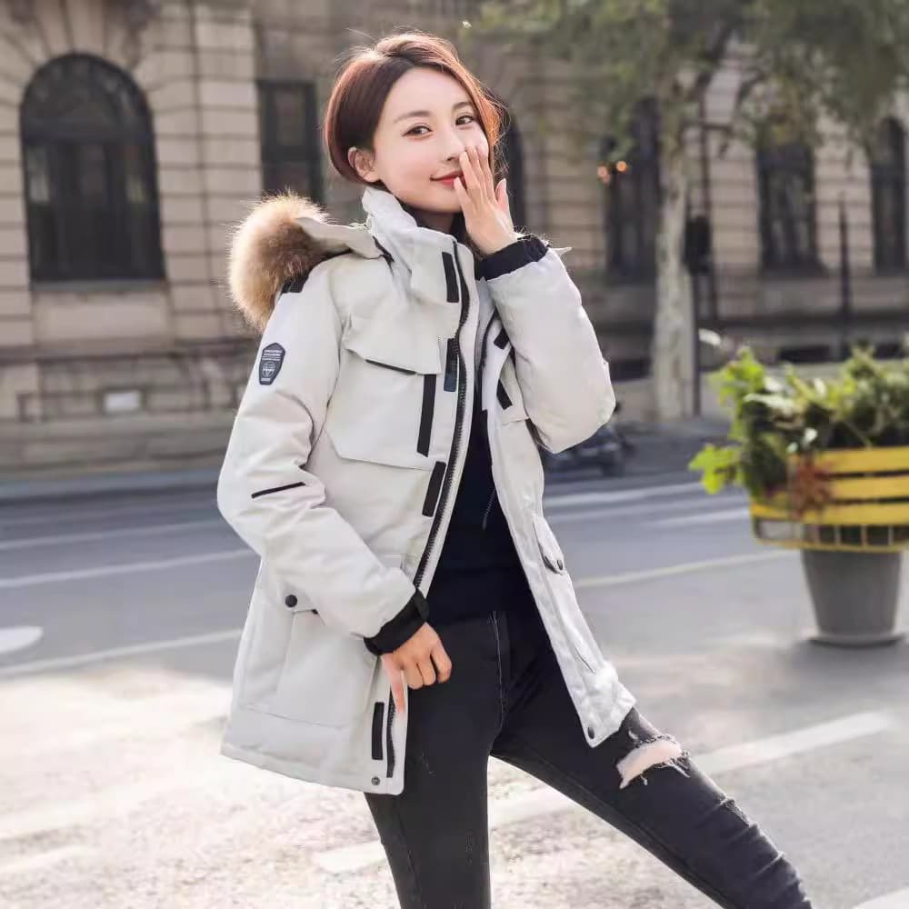 [Novo produto] Jaqueta feminina com gola de pele de inverno Parker Tooling 90 Pato branco para baixo Jaqueta feminina de