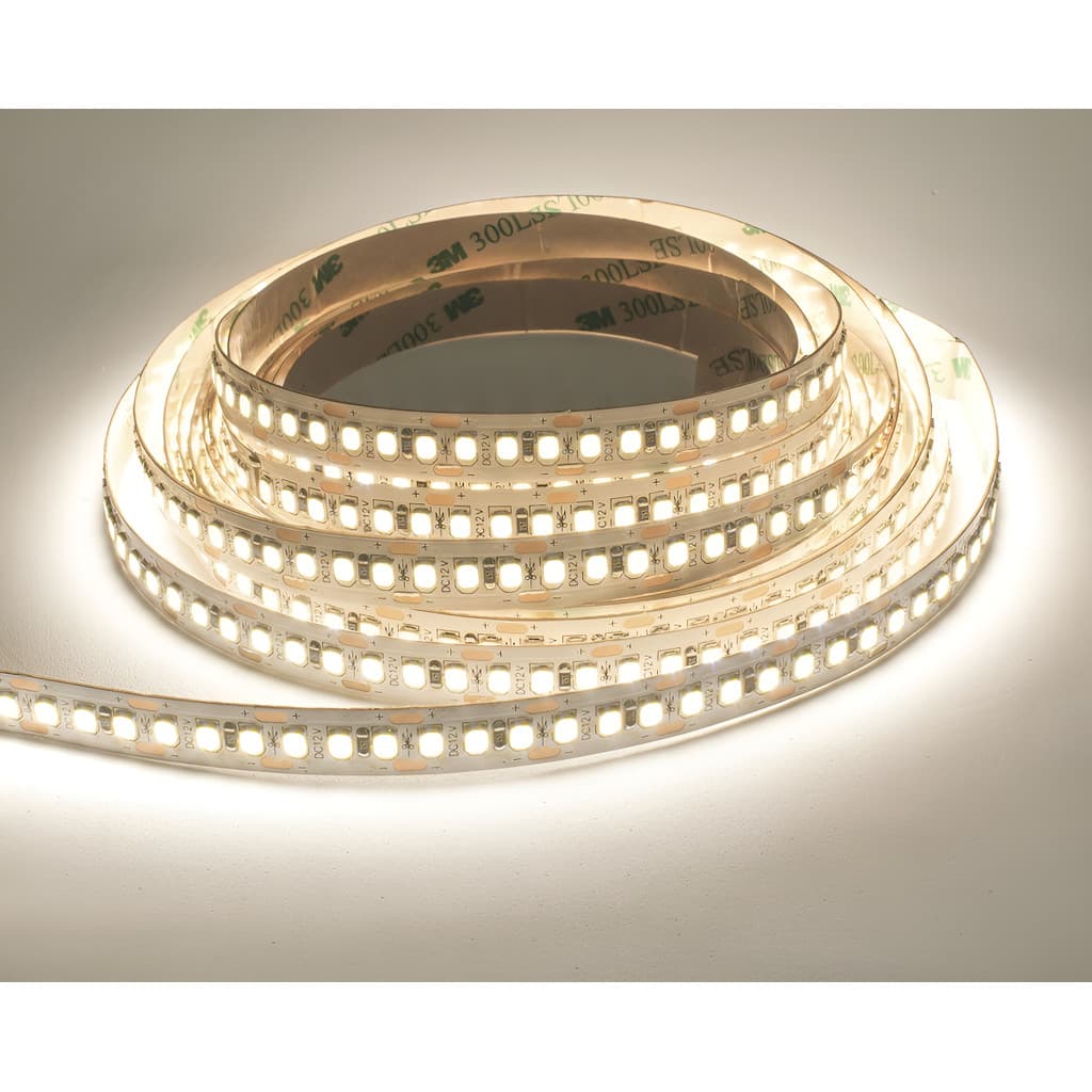 Fita Led Alto Brilho 240leds/m 15w/m 1500lumens/m Rolo C/ 5m