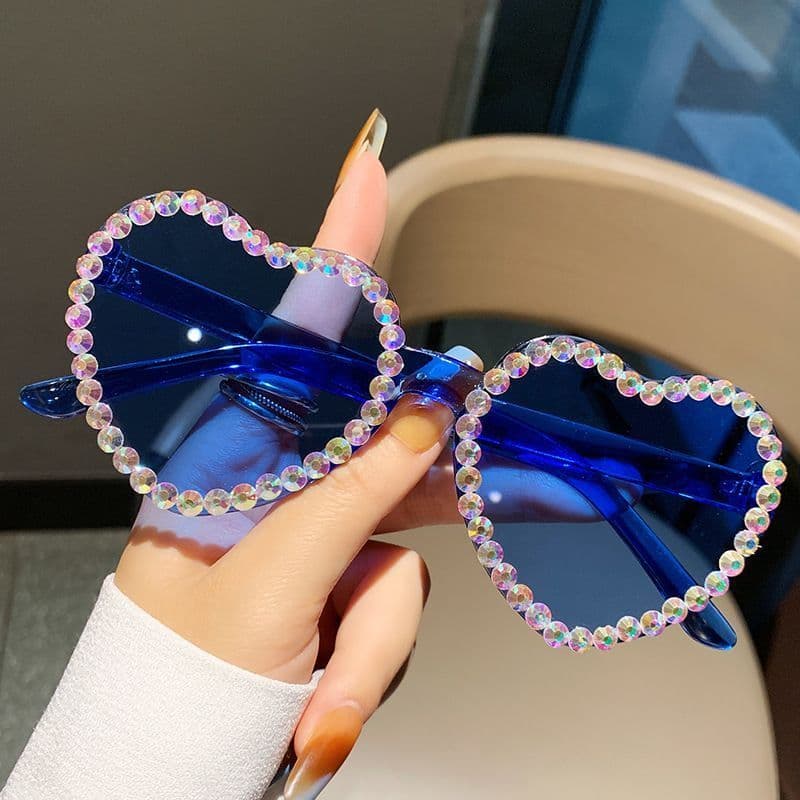 Novo artesanal DIY amor coração óculos de sol europeu americano em forma de coração decoração óculos de sol feminino dia