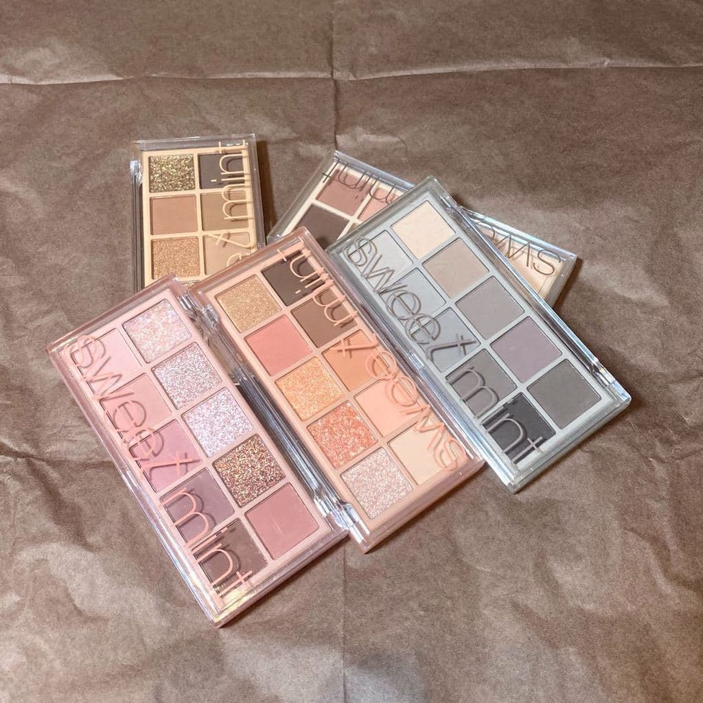 [Venda quente] paleta de sombras de 10 cores de menta doce perolada fosca purê de batata textura lantejoulas Glitter pal