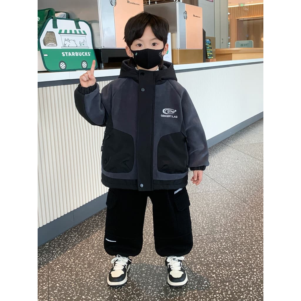 Meninos forro de lã jaqueta 2026 inverno novo estilo menino bebê engrossado quente austríaco velo acolchoado jaqueta cri