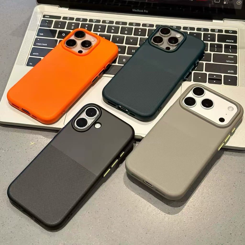 Capa para iPhone TPU Texturizada Minimalista Antiderrapante e Proteção de Câmera 17 Pro Max 16 15 14 13 11