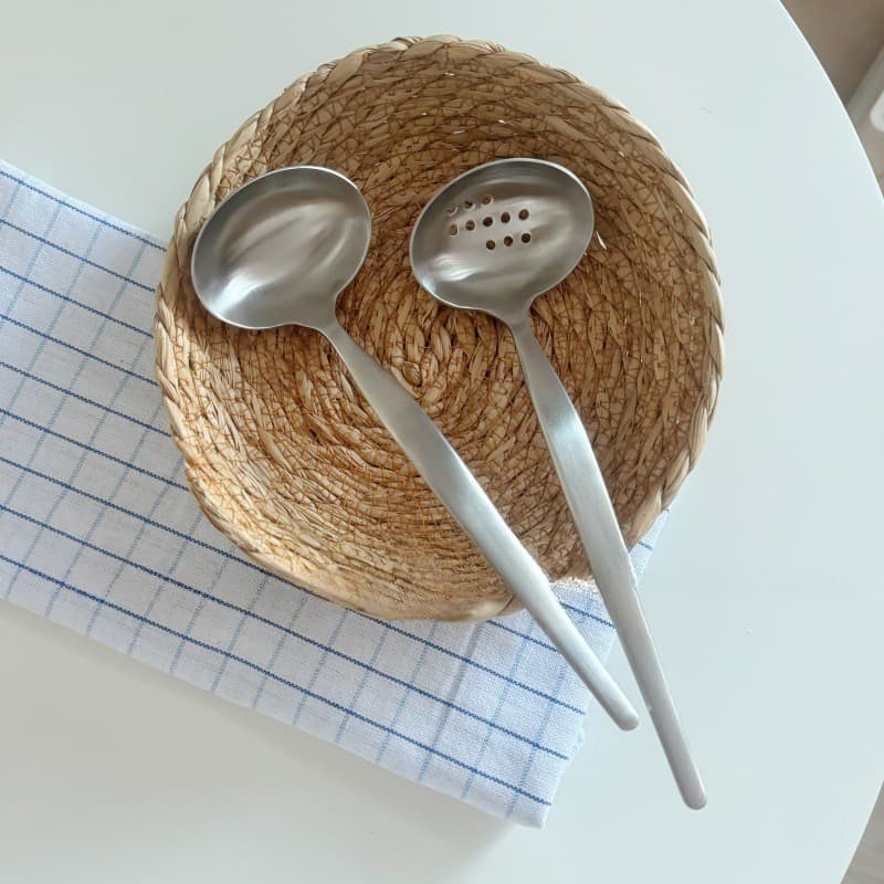 18/10 colher de sopa de aço inoxidável grande colher de sopa cozinha doméstica grau alimentício panela quente coador 202