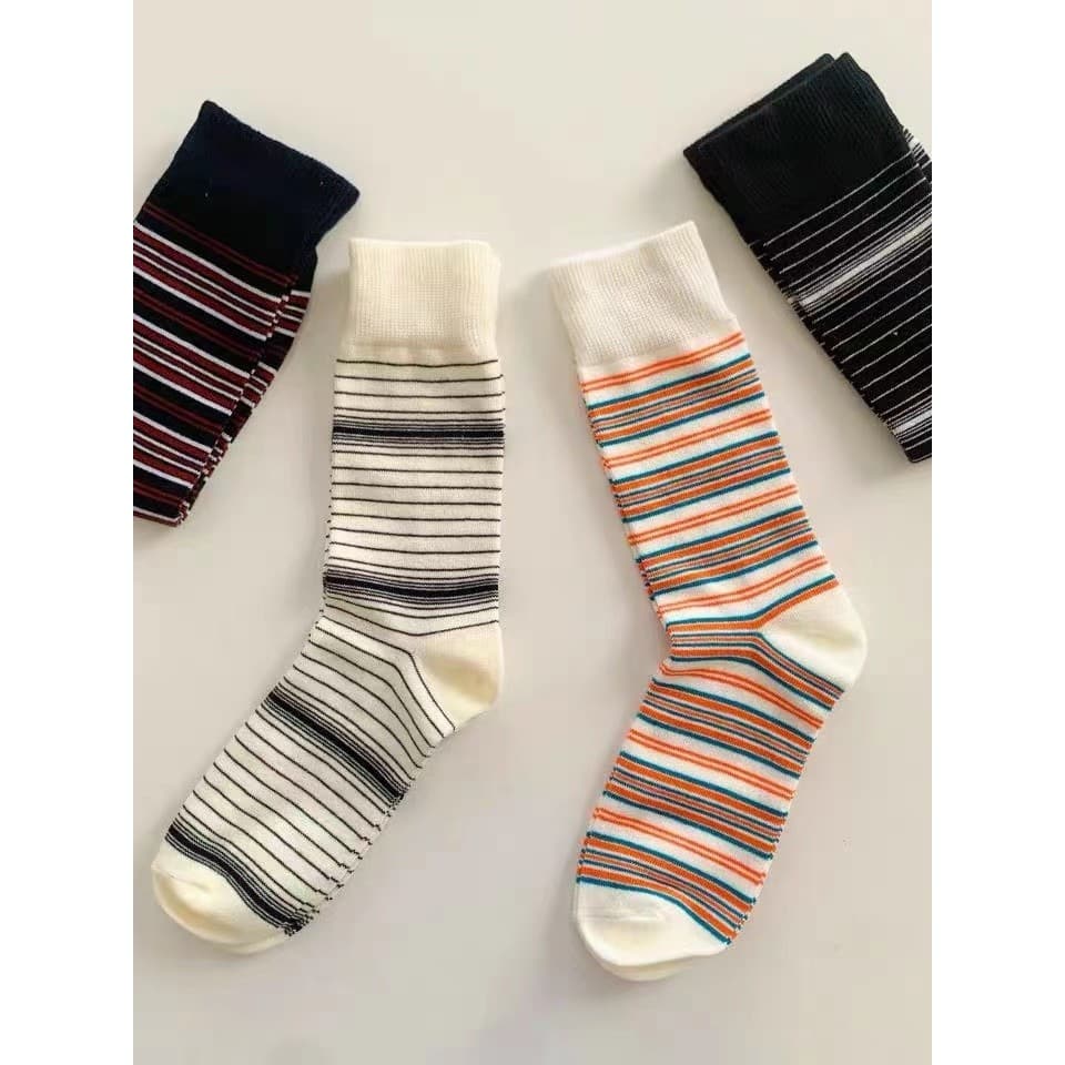 Pilha meias outono inverno coreano listrado meias femininas meados de tubo ins na moda estudantes japoneses simples All-