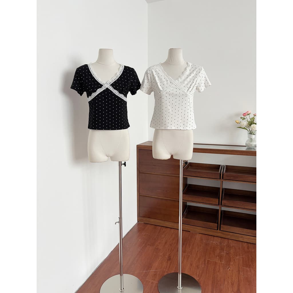 Diy diyi [Sweetheart] Polka Dot com decote em v renda de manga curta camiseta feminina verão puro desejo fino ajuste mai