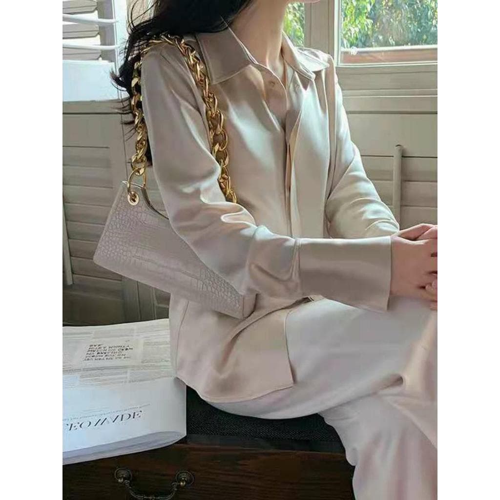 Desconto de marca Roupas femininas contador retirada comércio exterior novo estilo cetim chique manga comprida topo senh