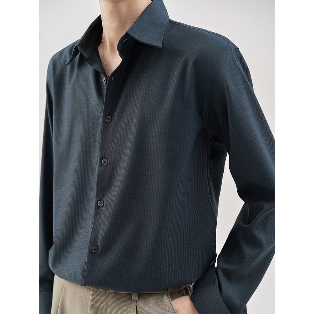 Camisa masculina de manga comprida listrada de cavalheiro de negócios versão coreana Slim Fit não ferro Anti