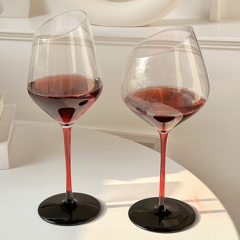 Barra vermelha francesa gravata borboleta preta copo de vinho inclinado copo de champanhe copo de vinho tinto criativo t