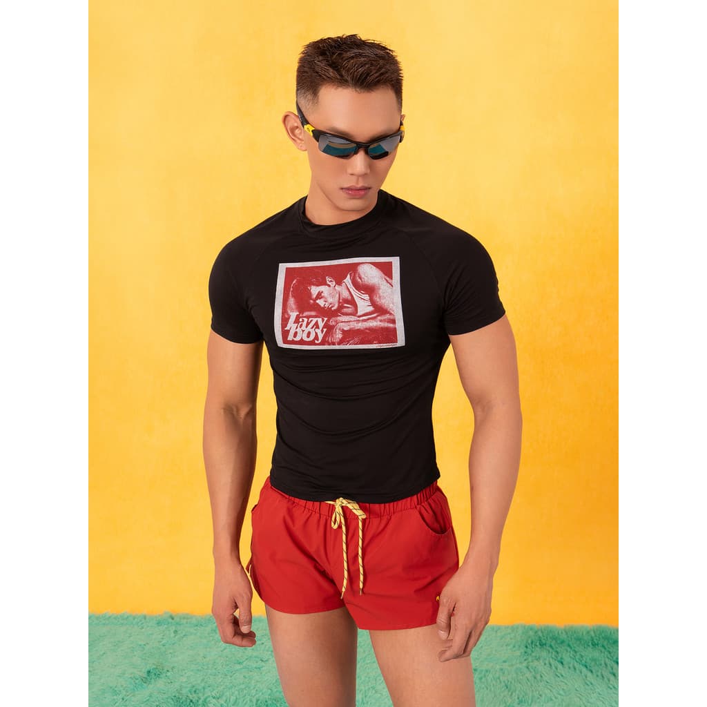 CLP Preto Lazyboy Retro Retrato Impressão Camiseta de Manga Curta Homens Mulheres Seda Gelo Millennium Y2K Apertado Alta