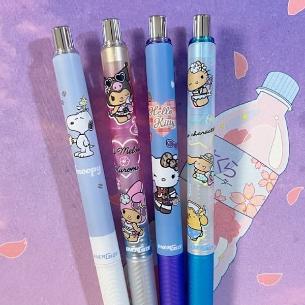[Coleção limitada] Pronto estoque Japão pentel pentel novo estilo couro preto Sanrio Family Preppy Style kt Snoopy Lápis