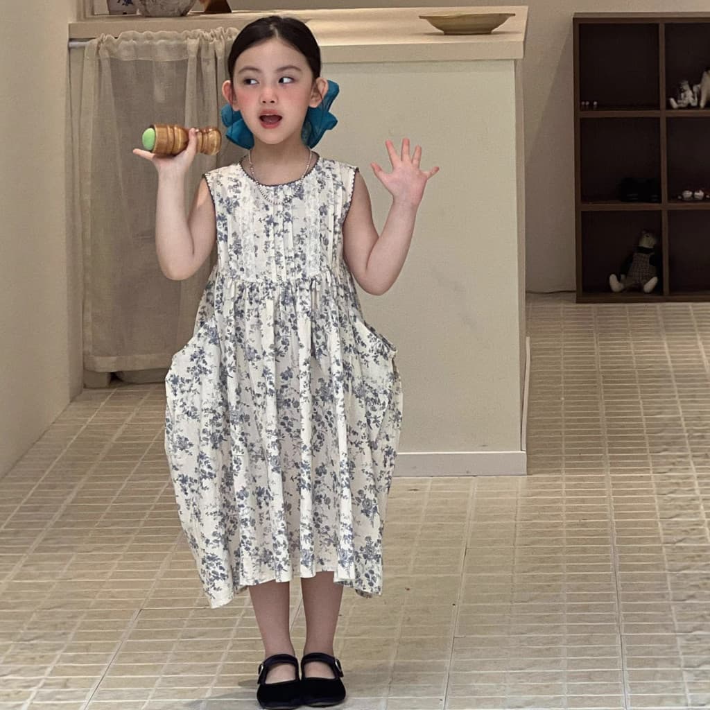 Versão coreana 2026 verão meninas fresco estilo literário Floral sem mangas vestido estilo Mori estilingue saia boneca