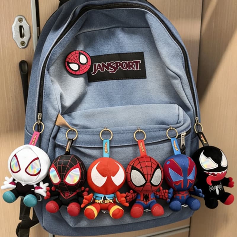 Homem-aranha milhas Marvel pingente de pelúcia boneca periférico veneno boneca presente Tanabata presente saco de escola
