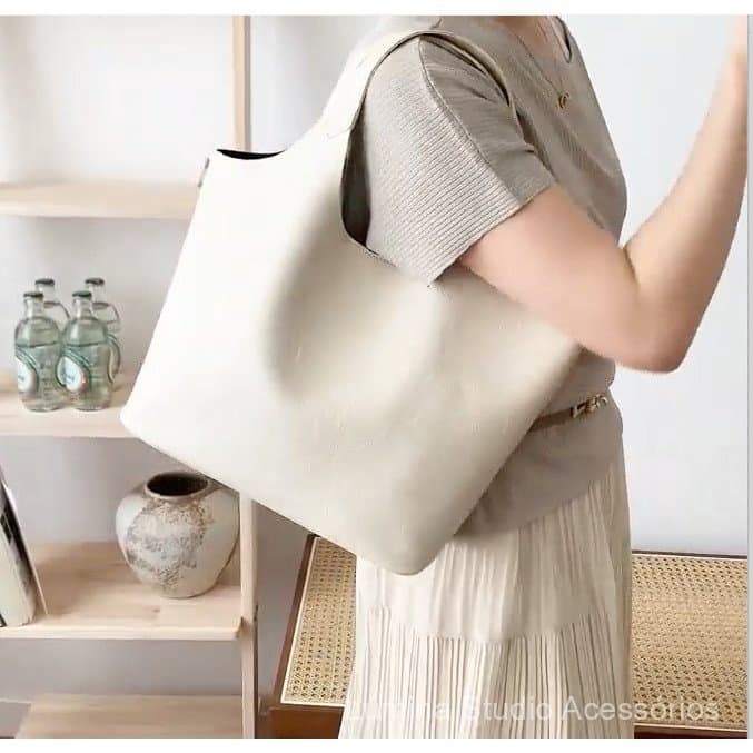 Bolsa Tote Feminina Grande em PU Macio com Alça de Ombro para Trabalho Compras e Uso Diário