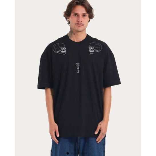 Camiseta Box Fit MCD Skull Caligraffiti