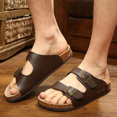Chinelos masculinos verão 2025 novo estilo moda masculina exterior usar chinelos sandálias de tamanho grande estudantes