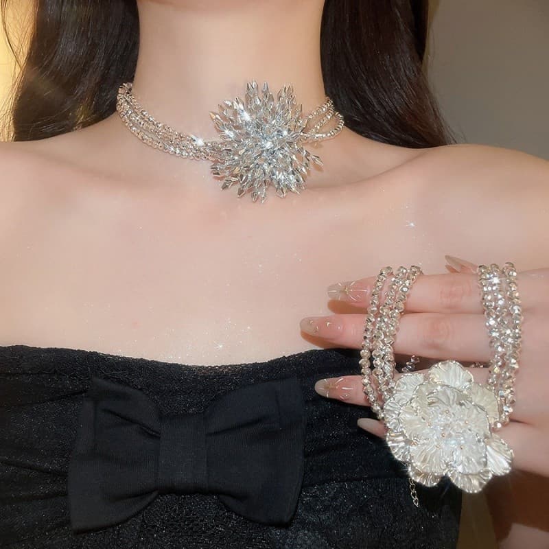 1pcs Colar Multicamadas Para Banquete Com Estilo Elegante