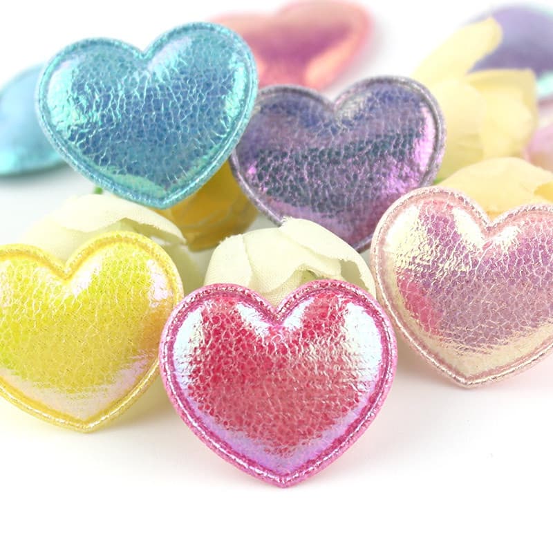 100 peças de apliques em forma de coração de couro PU macio, 2,8 * 3 cm, adequados para acessórios de cabelo infantis DI