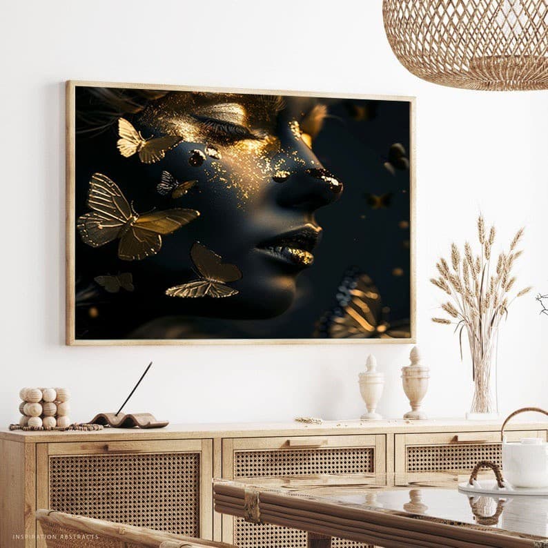 Quadro Decorativo Art Rosto Escuro Borboletas Douradas