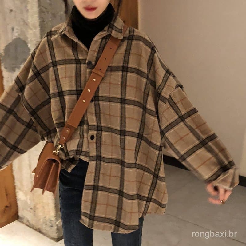 Super quente versão grande camisa xadrez de pelúcia feminina outono inverno Retro estilo Hong Kong solto All-Match jaque