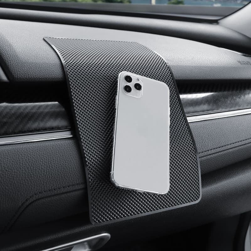 Tapete antiderrapante para carro com adesivo forte de PUPVC, tamanho grande, para celulares e decorações de carro.