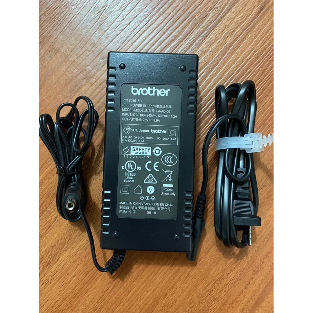 Impressora de etiquetas Brother Brother TD-2020 Adaptador de alimentação DC25V3.6A Cabo PA-AD-001