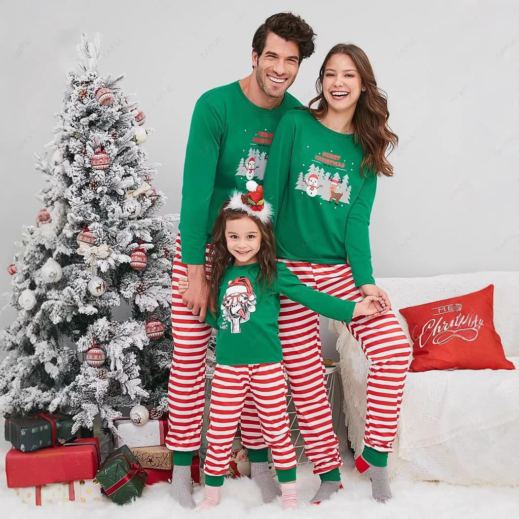 2026 Natal Novos Produtos Listrado Impresso Pijama de Natal Natal Pai-Filho Desgaste Transfronteiriço Europeu Americano