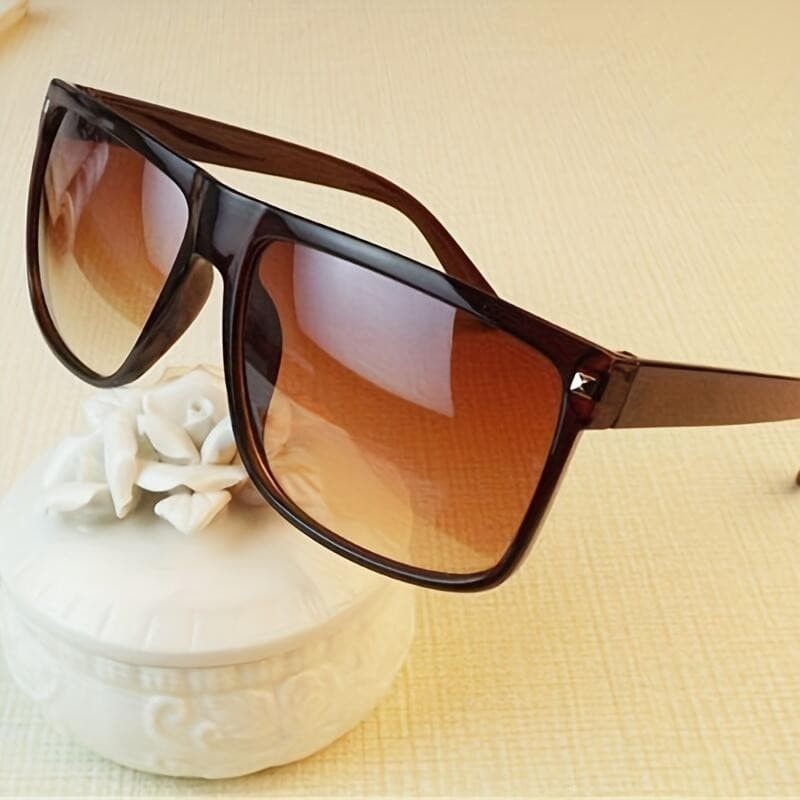 Oversized Square Fashion Sunglasses For Women Men Casual Gradient Brand Designer Glasses For Driving Beach Party Fashion
