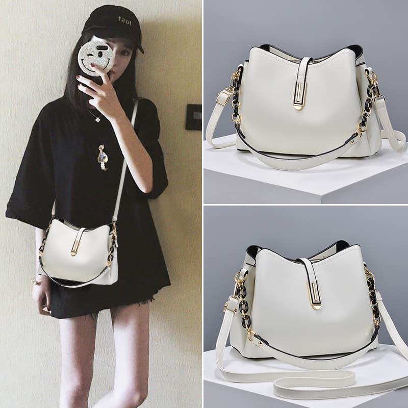 Bolsa bolsa feminina Bolsa pequena feminina simples Casual Commuter axilas saco de três camadas All-Match grande capacid