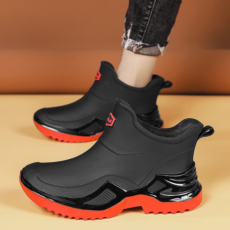 Botas de chuva antiderrapantes estilo alemão, sapatos impermeáveis de cano curto para homens e mulheres, botas de chuva