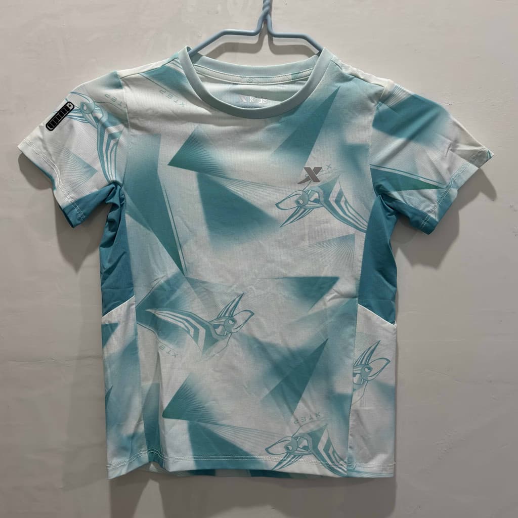 Especial andando crianças genuíno verão gelo seda respirável de secagem rápida camiseta menino esportes correndo manga c