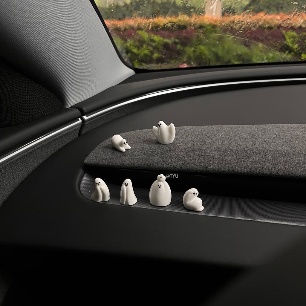Novo influenciador decorações interiores ornamentos criativo bonito dos desenhos animados Console central do carro tela