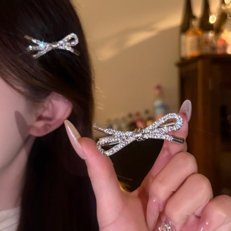 [Estoque pronto] Grampo de cabelo com laço de diamante completo Super piscante feminino elegante estilo menina clipe lat