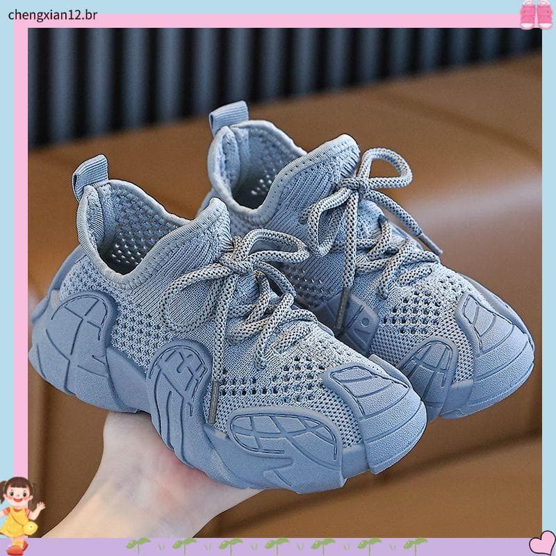 Sapatos de rede infantis sapatos de coco verão 2025 novo estilo moda simples meninos meninas sapatos de rede antiderrapa