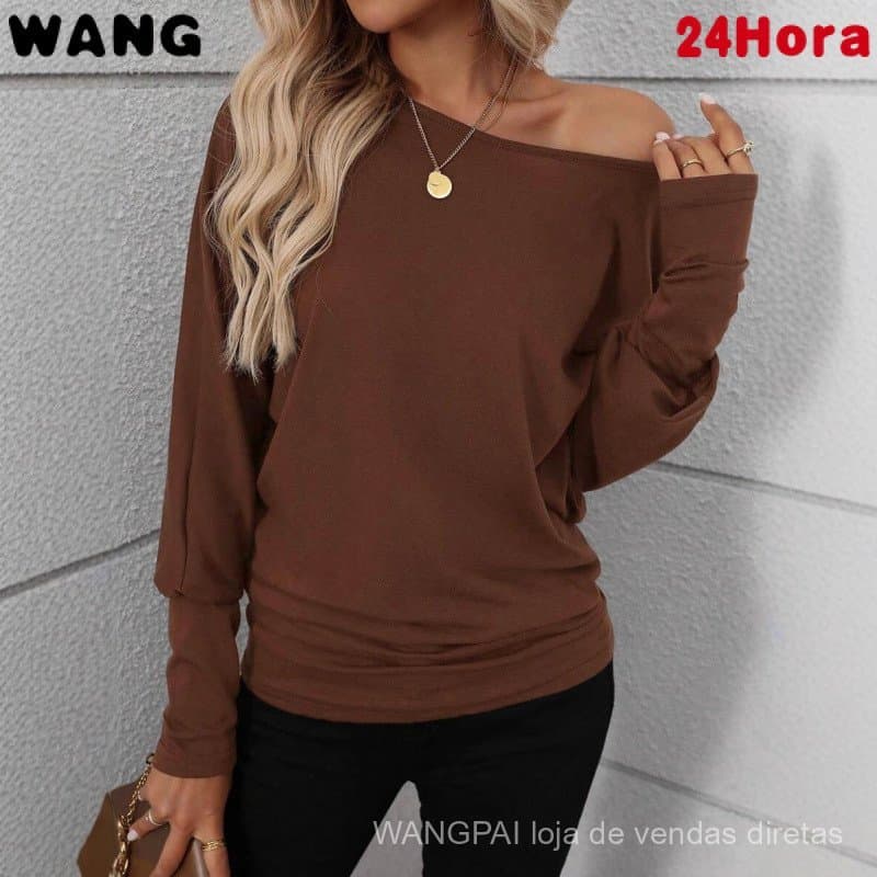 Camiseta Feminina de Manga Longa com Ombros Descidos e Mangas em Forma de Asa de Morcego em Cor Sólida