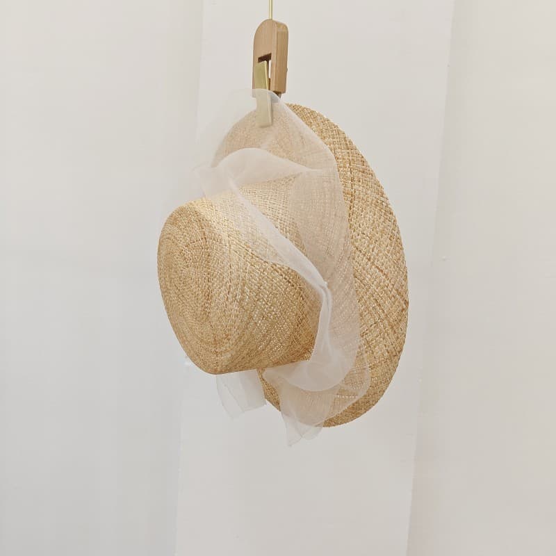 Francês Retro plissado malha branca Gem palha chapéu feminino verão protetor solar luz respirável plana superior chapéu