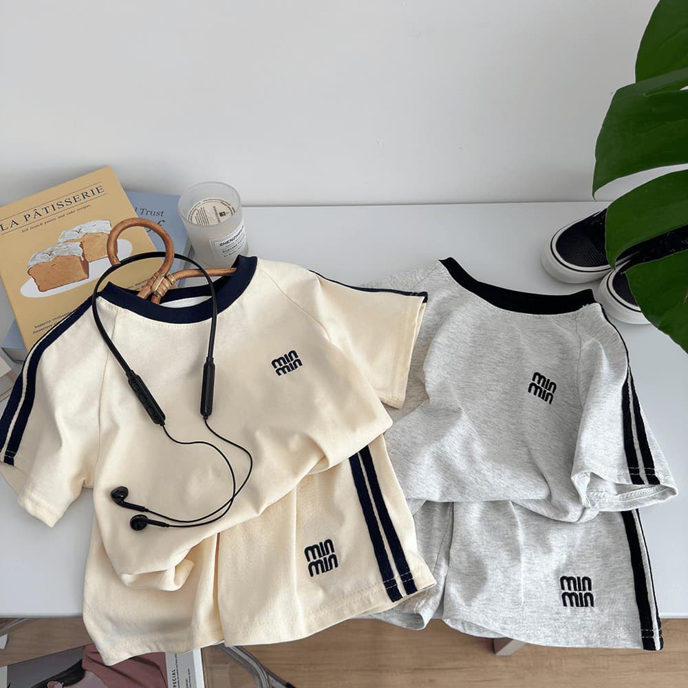 Verão infantil camiseta de manga curta Shorts terno esportes roupas casuais meninos 1-3-6-8 anos de idade roupas