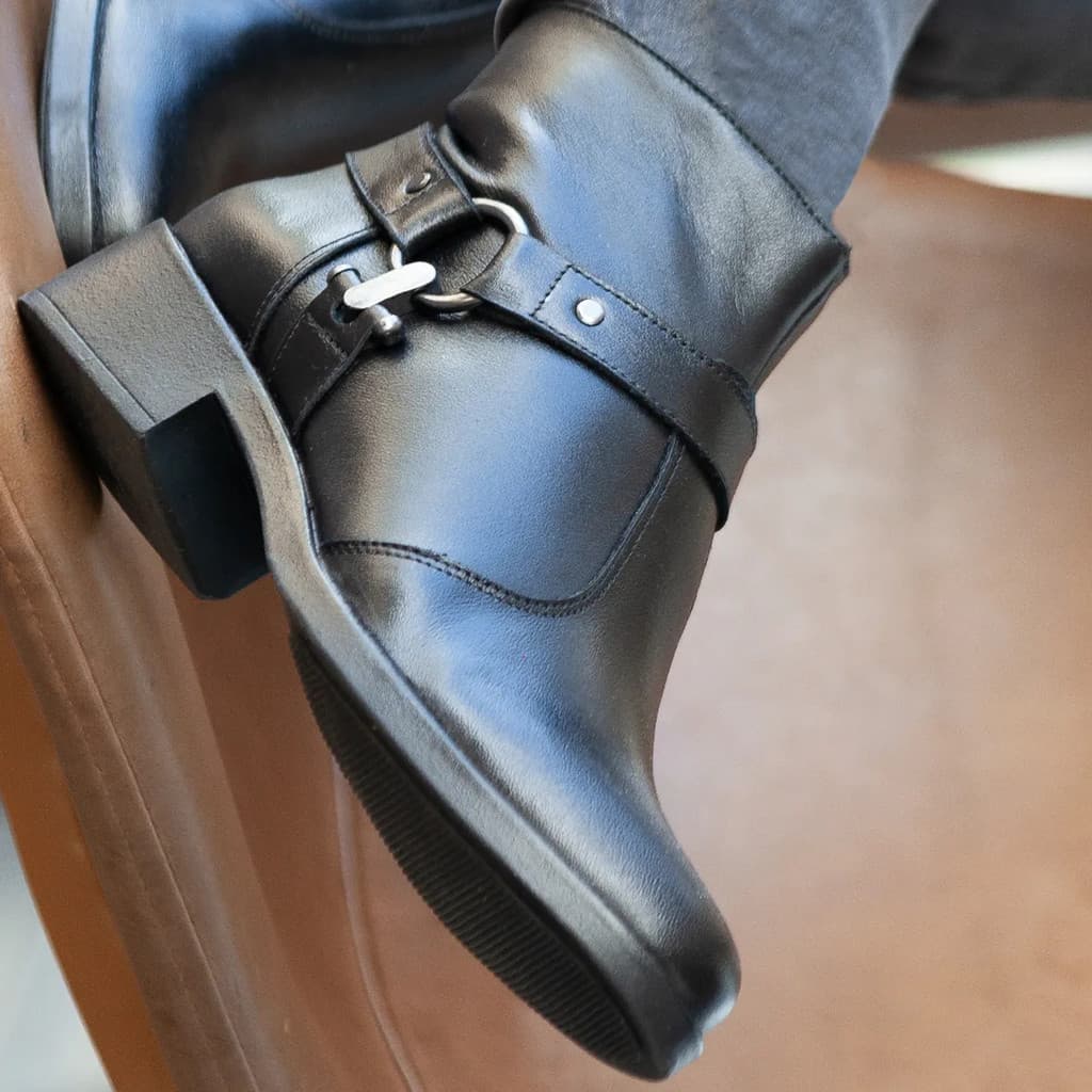 Bota Feminina Cano Alto Salto Elegante Moderno Bico Fino Casual