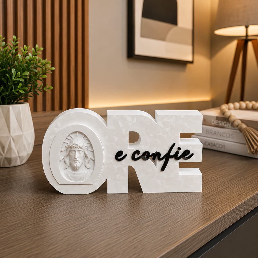 kit Decorativo ORE e Confie Jesus Cristo Cristão Fé Religioso Mesa Sala Quarto Escritório Presente Evangelico Casa