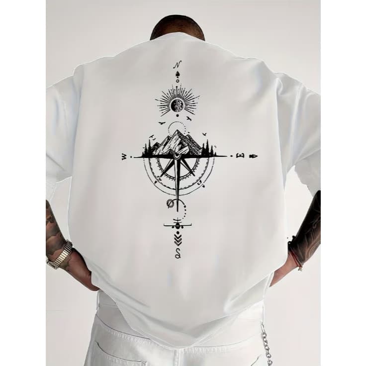 Camiseta Oversized Masculina Estampa Costas Bússola Montanha Natureza Streetwear Aesthetic T-Shirt Unissex