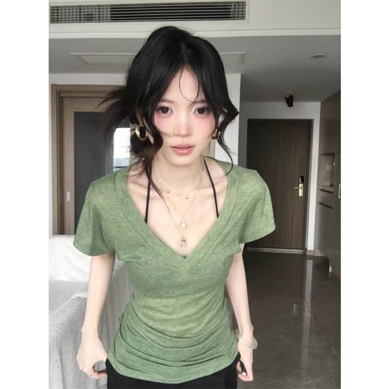 Verão estilo coreano preguiçoso solto sentir fino ajuste com decote em V verde camiseta de manga curta