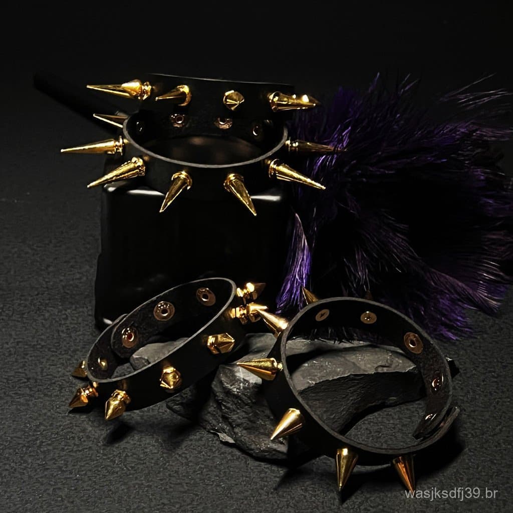 Pulseira masculina exclusiva de couro PU estilo punk, com rebites pontiagudos dourados, pulseira personalizável, acessór