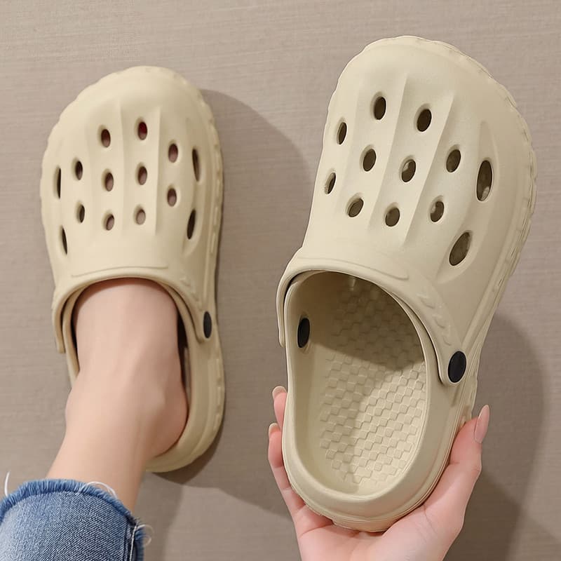 Sapatos masculinos de sola grossa com buraco, verão 2026, novo estilo, desodorante antiderrapante, praia, eva com arco,