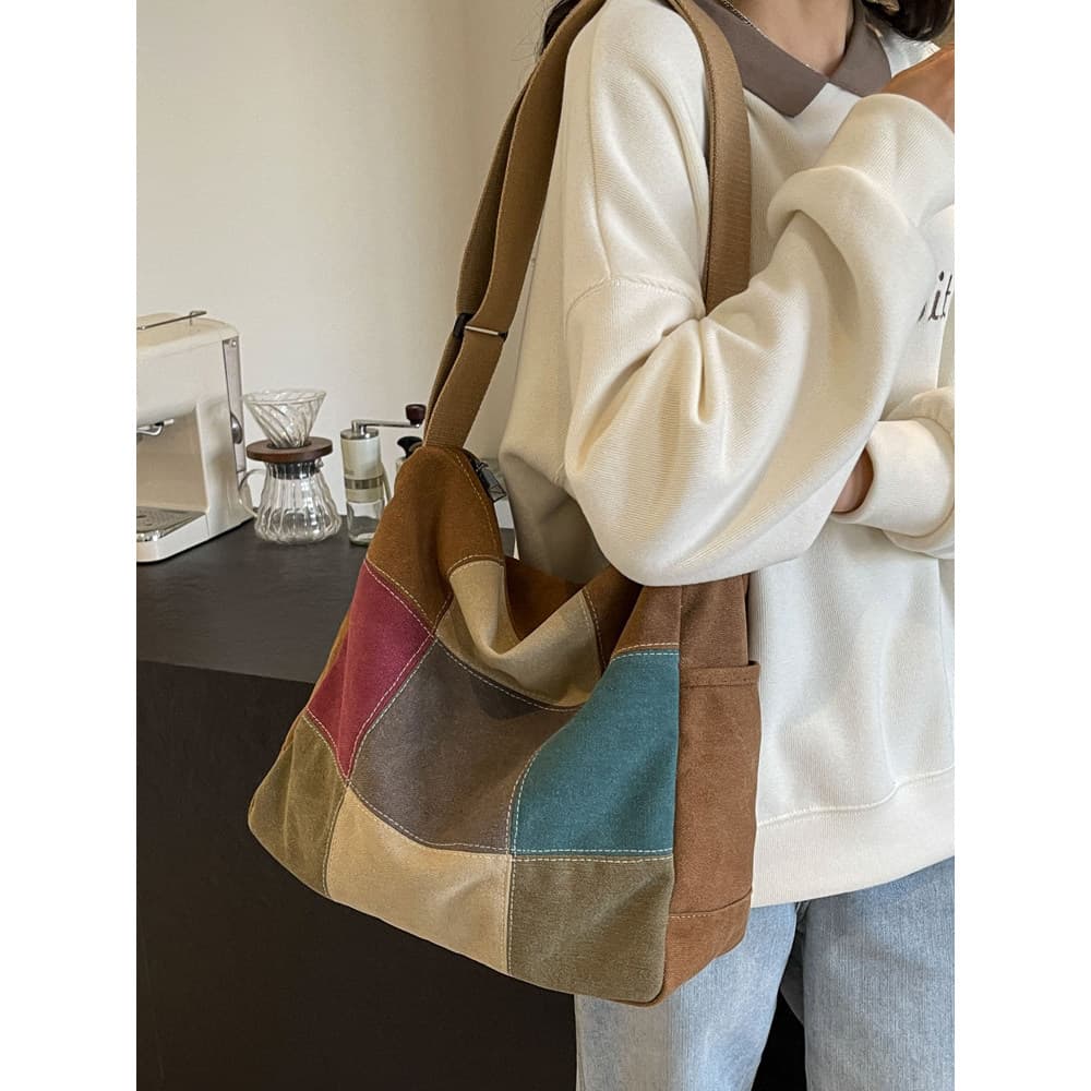 Bolsa de lona de grande capacidade feminina 2026 novo estilo Retro All-Match bolsa de ombro nicho costura contraste cor