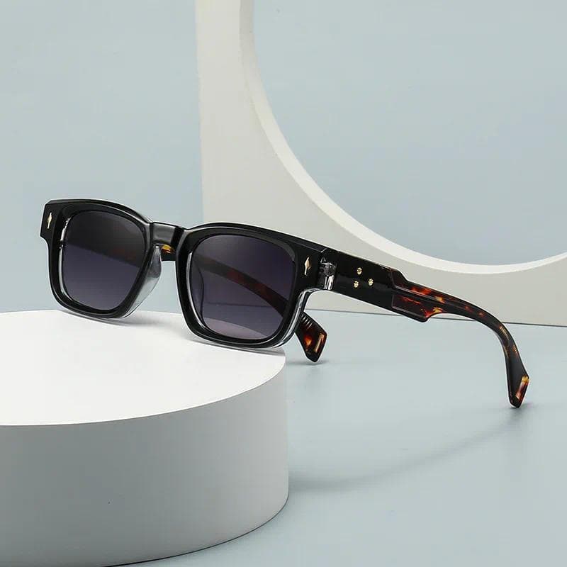 Óculos de Sol Retrô com Rebites, Estilo Retangular, UV400 WG6D