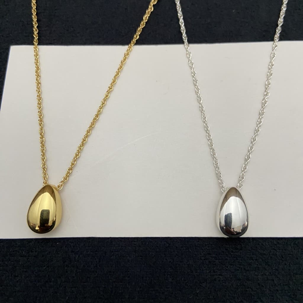 Gota de água pingente colar senhoras All-Match Metal clavícula corrente ouro prata duas cores diário Commuter acessórios