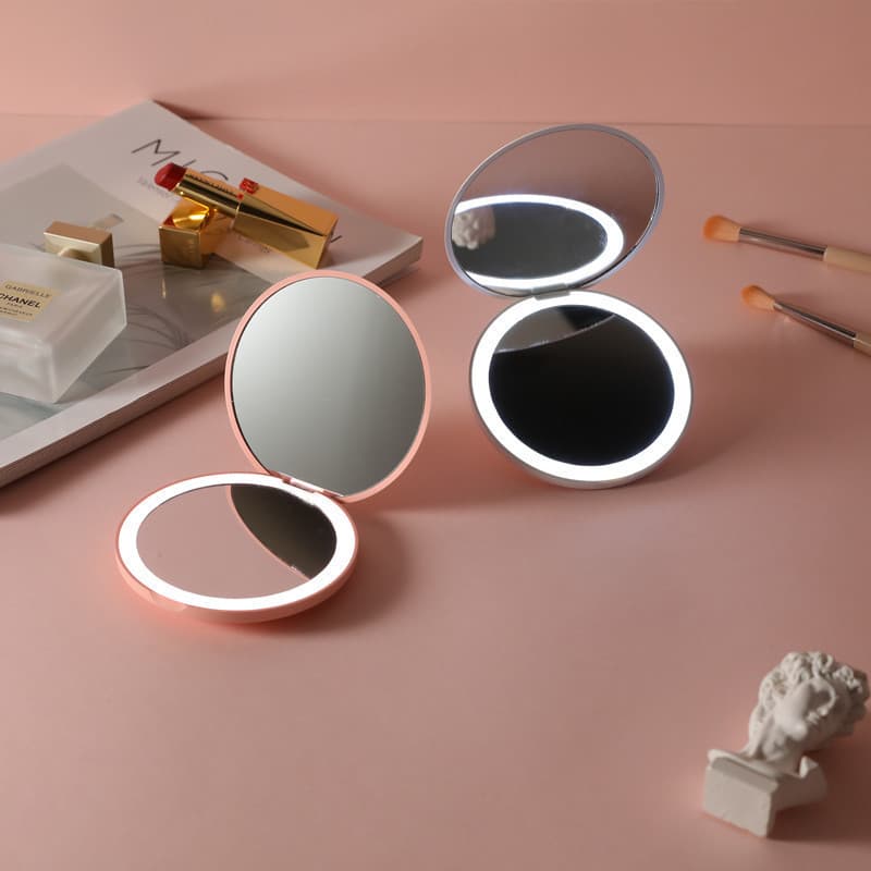 Espelho de maquiagem portátil led portátil com luz dobrável carregamento pequeno espelho presente penteadeira bolso led