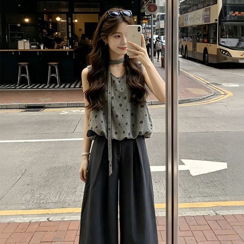 Estilo coreano redução de idade pequena bolinhas sem mangas Bud colete feminino verão novo estilo Design mais magro olha